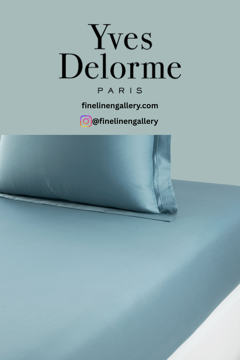Triomphe Sateen Fitted Sheet