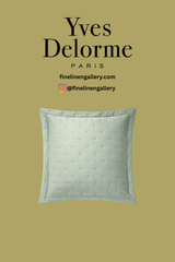 Triomphe Sham Yves Delorme