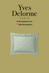 Triomphe Sham Yves Delorme