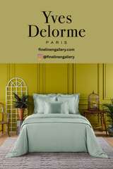 Triomphe Coverlet