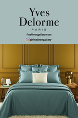 Triomphe Coverlet