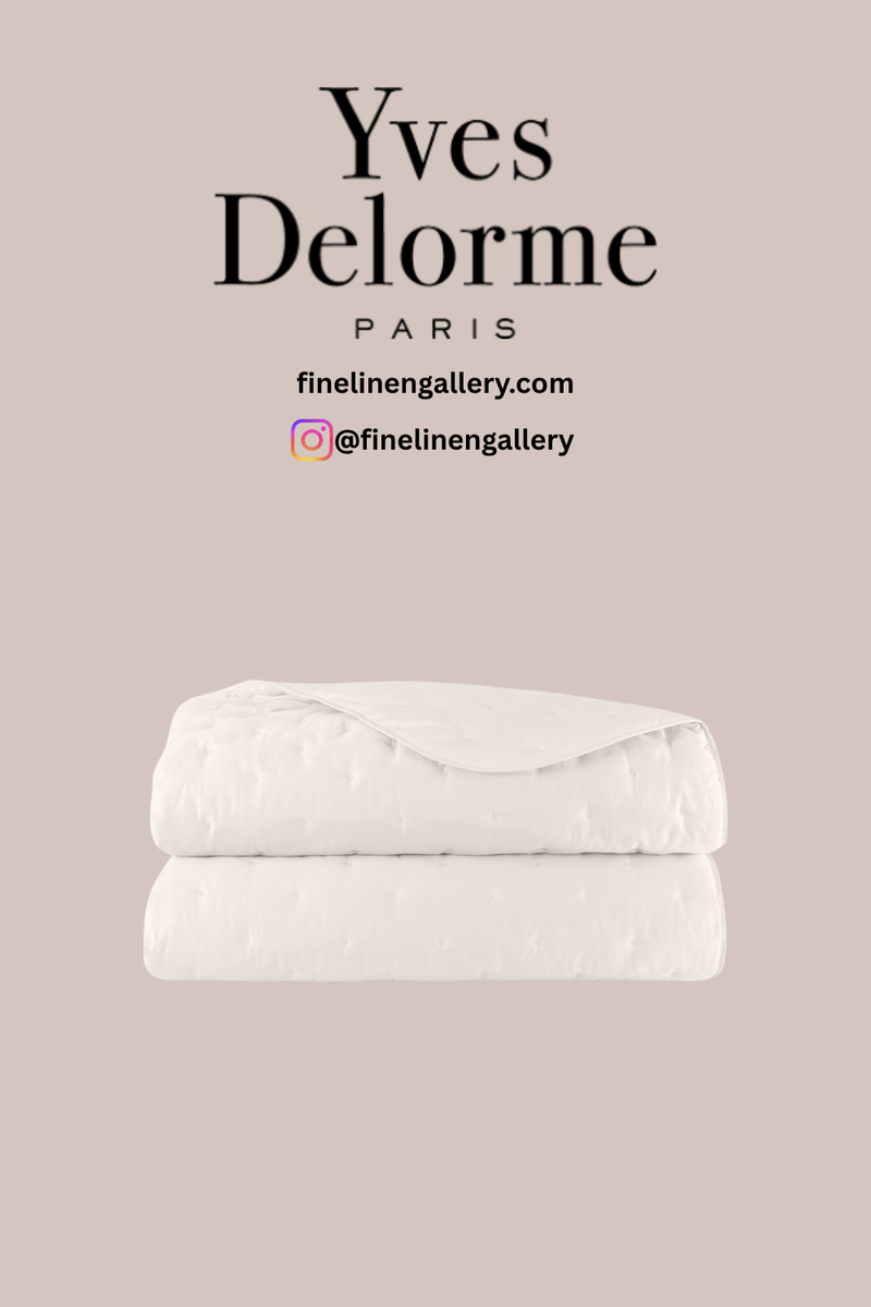 Triomphe Counterpane
