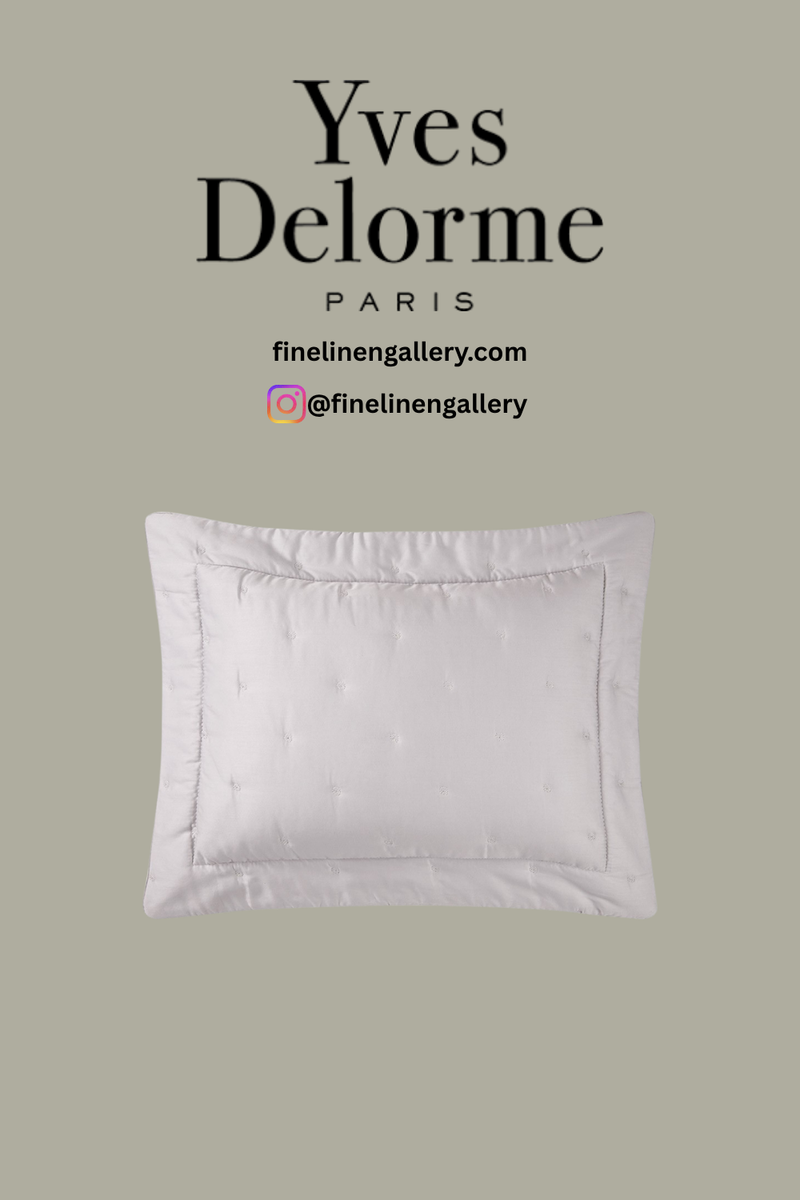Triomphe Sham Yves Delorme