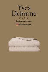 Triomphe Counterpane