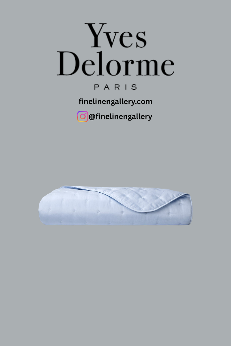 Triomphe Counterpane