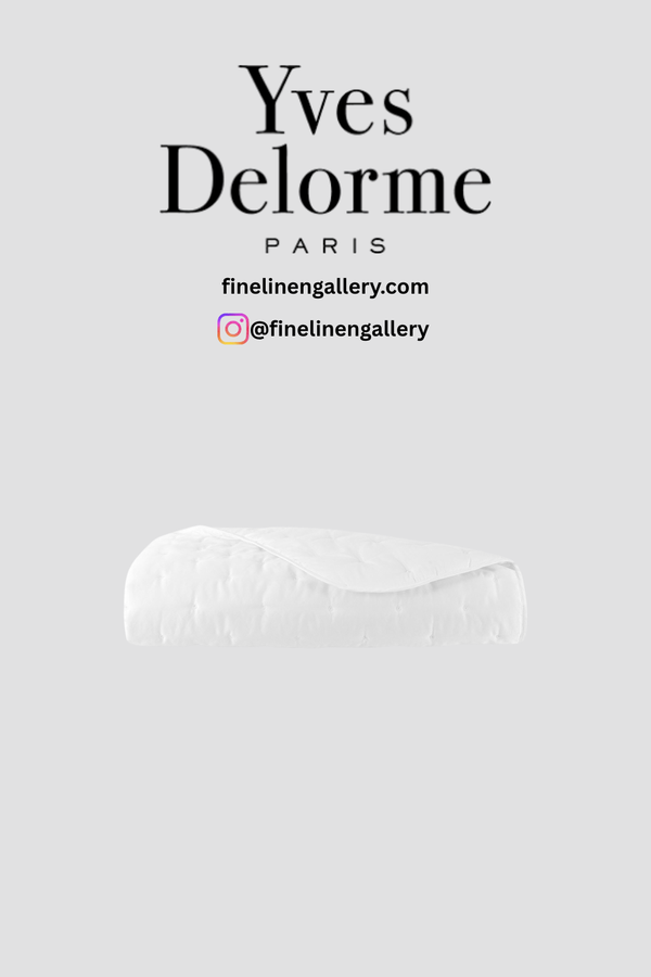 Triomphe Counterpane
