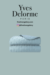 Triomphe Coverlet