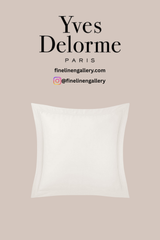 Triomphe Sham Yves Delorme