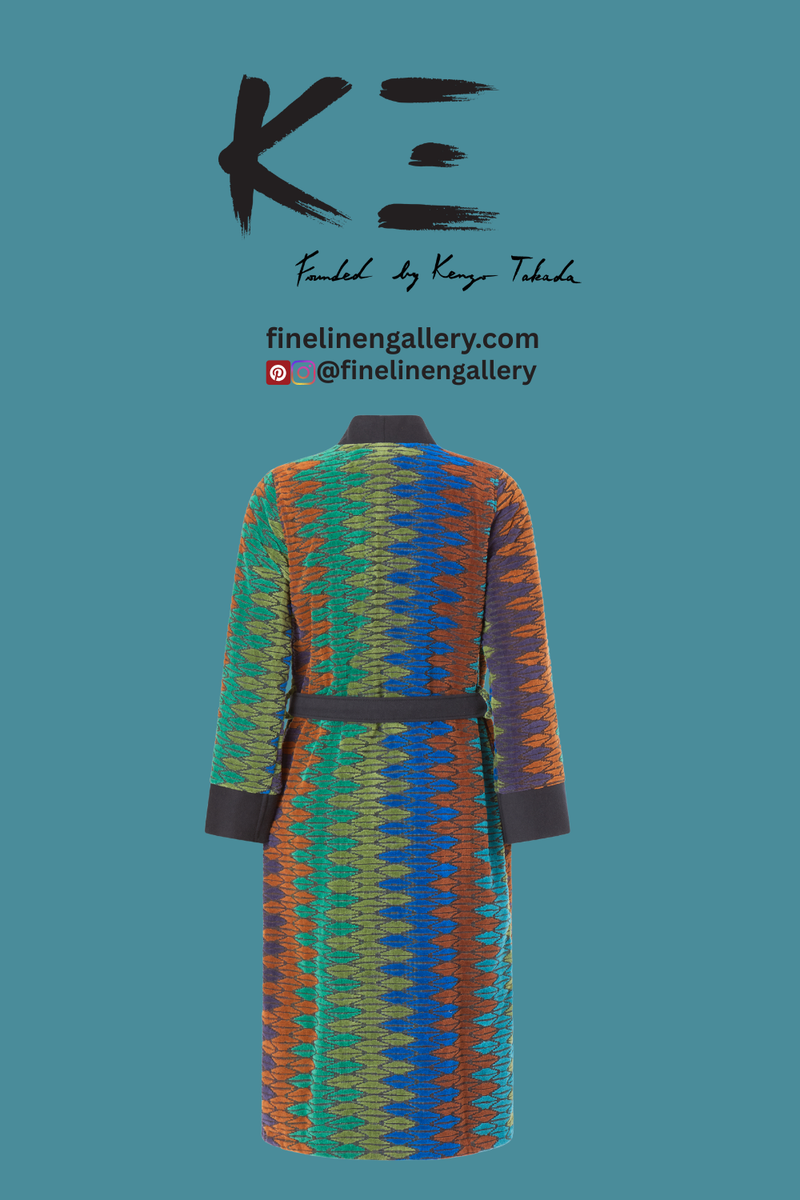 Karaginu Bathrobe