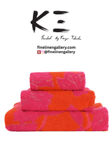 Peonia Bath Towel
