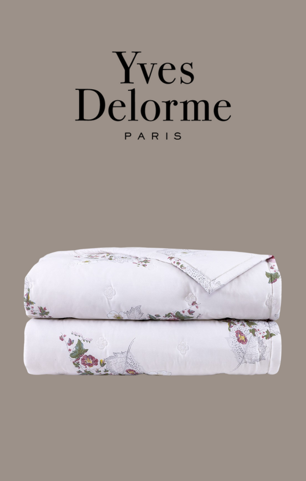 COROLLES Quilted Coverlet